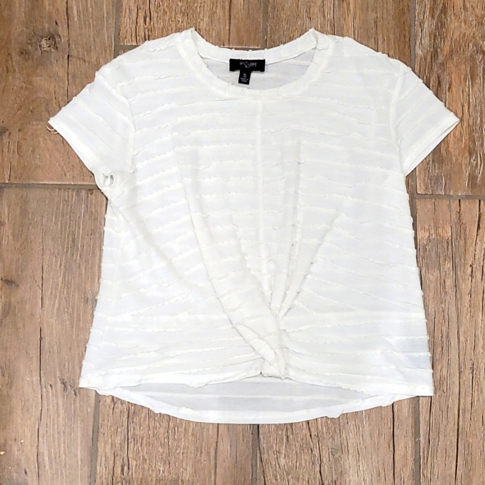 i.n. girl-white shirt- kids XL
